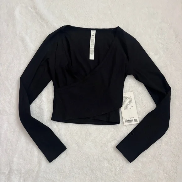 Lululemon Nulu Ribbed Wrap-Front Long-Sleeve Shirt
Heart/ Black/ M - Picture 5 of 8
